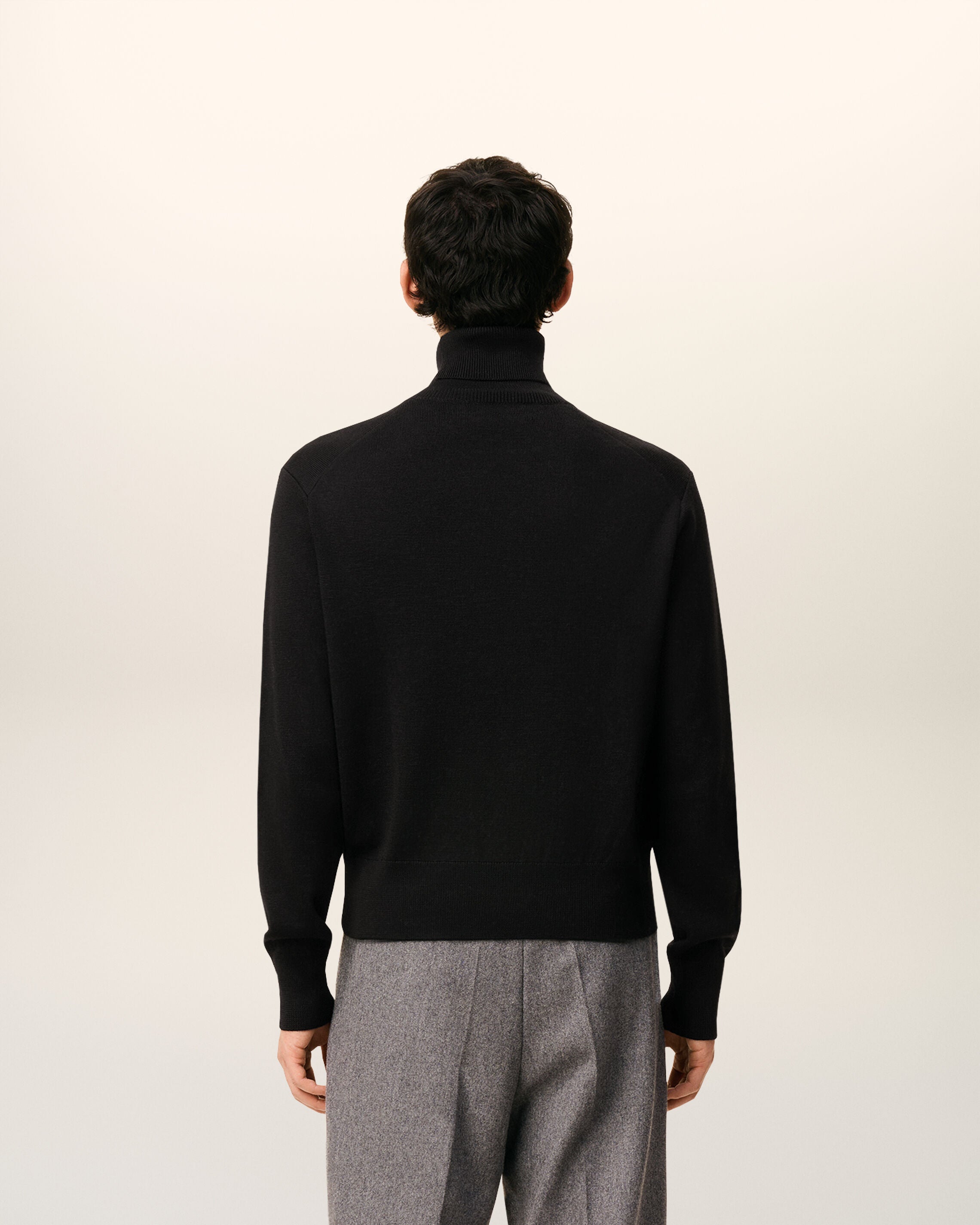 AMI PARIS ニット タートルネック ブラック ブラック ウール Ami De Coeur タートルネック セーター ブラック