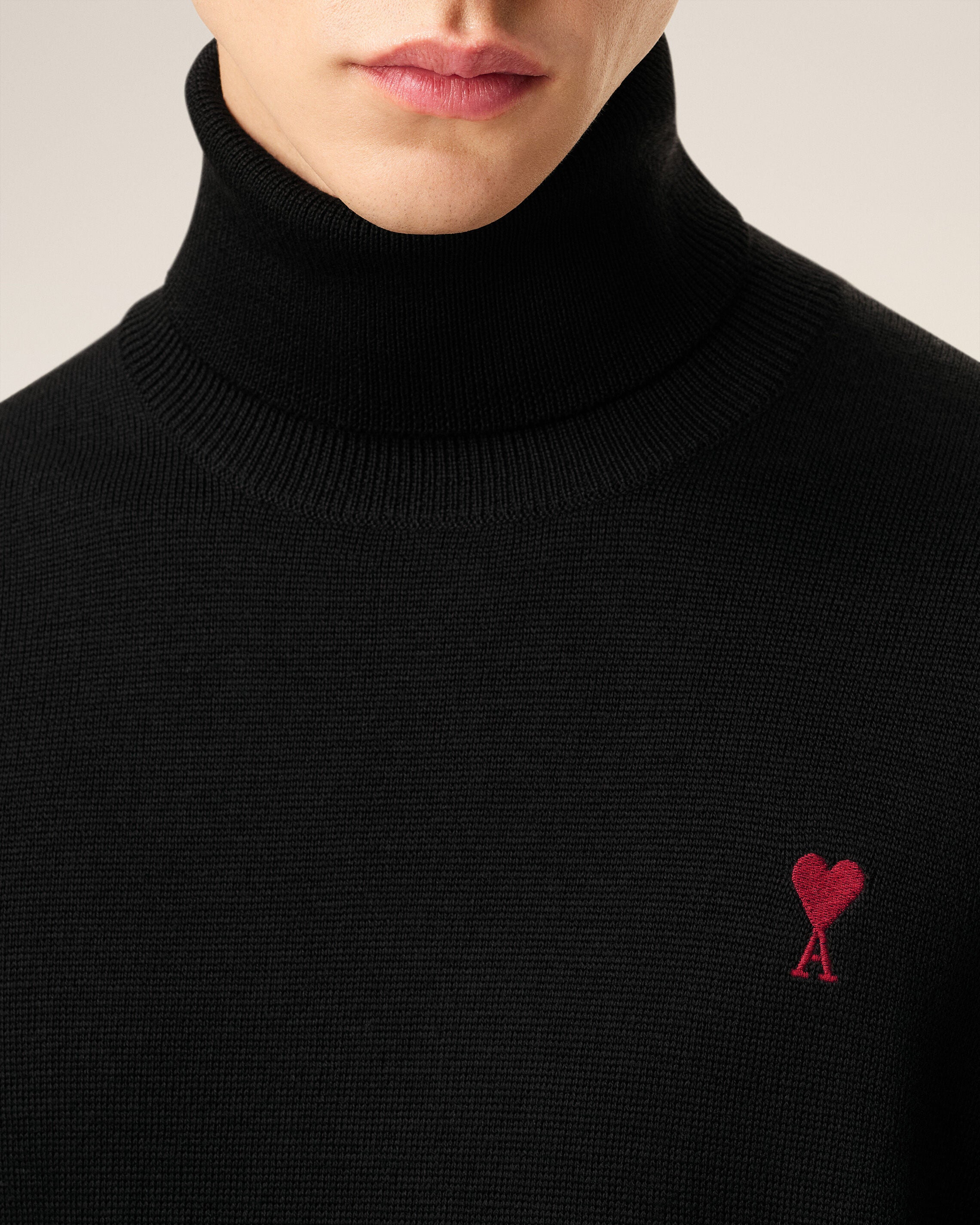 BLACK/RED Black Wool Ami De Coeur Turtle Neck Sweater | AMI PARIS