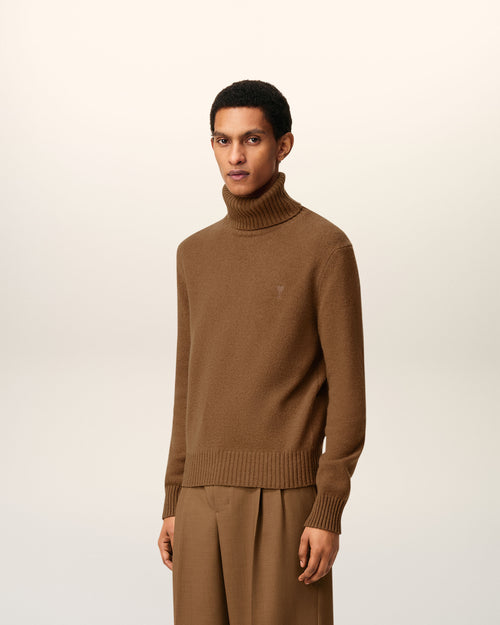 Ami De Coeur Rollkragenpullover aus braunem Kaschmir - 6 - Ami Paris