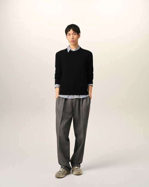 Black crewneck cashmere sweater with Ami de Coeur - Man - 3 - AMI Paris - Ami Paris