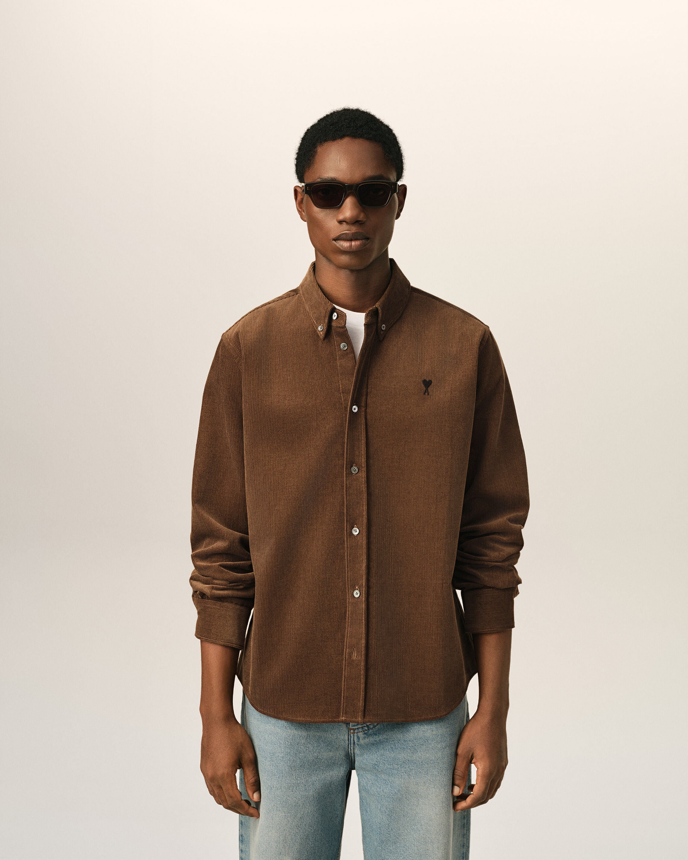 Brown corduroy shirt with Ami de Coeur - 2