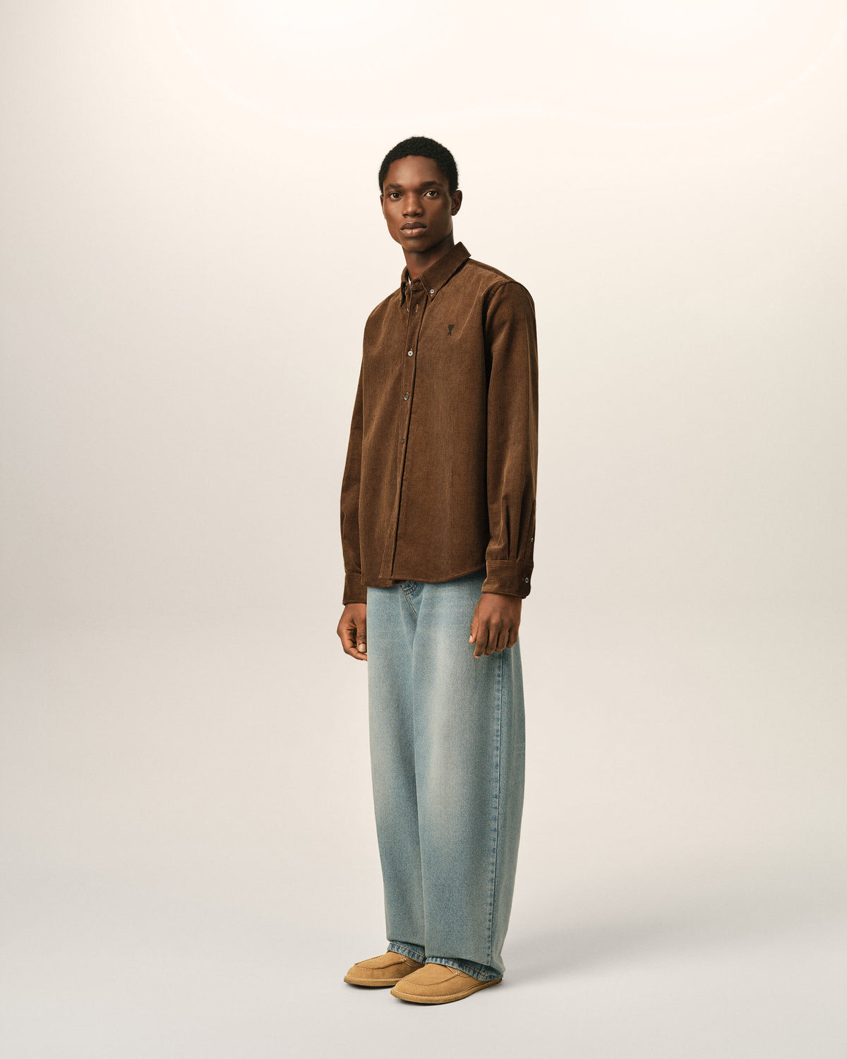 Brown corduroy shirt with Ami de Coeur - 6