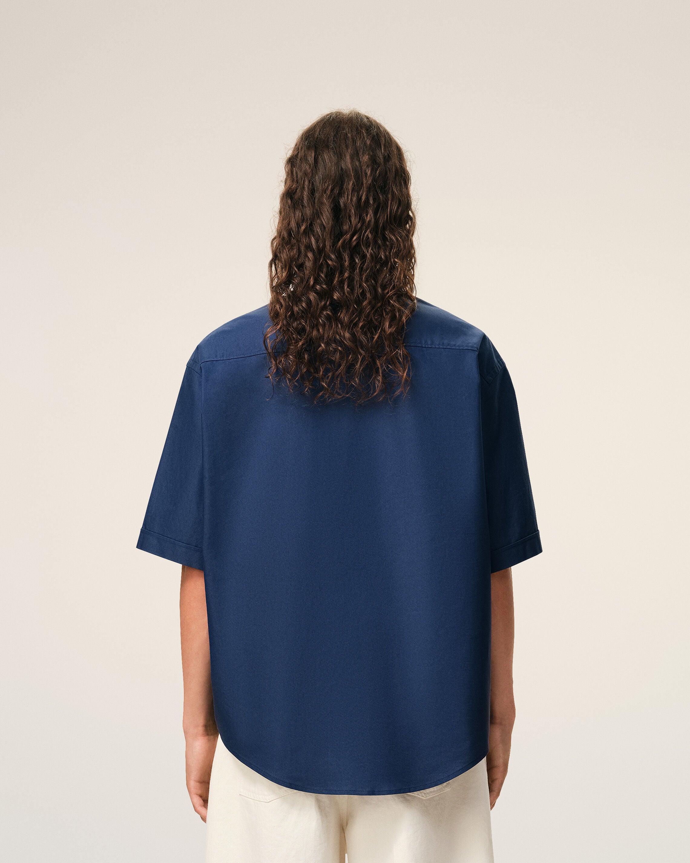 Camisa boxy Ami de Cœur con bordado de algodón azul - 5