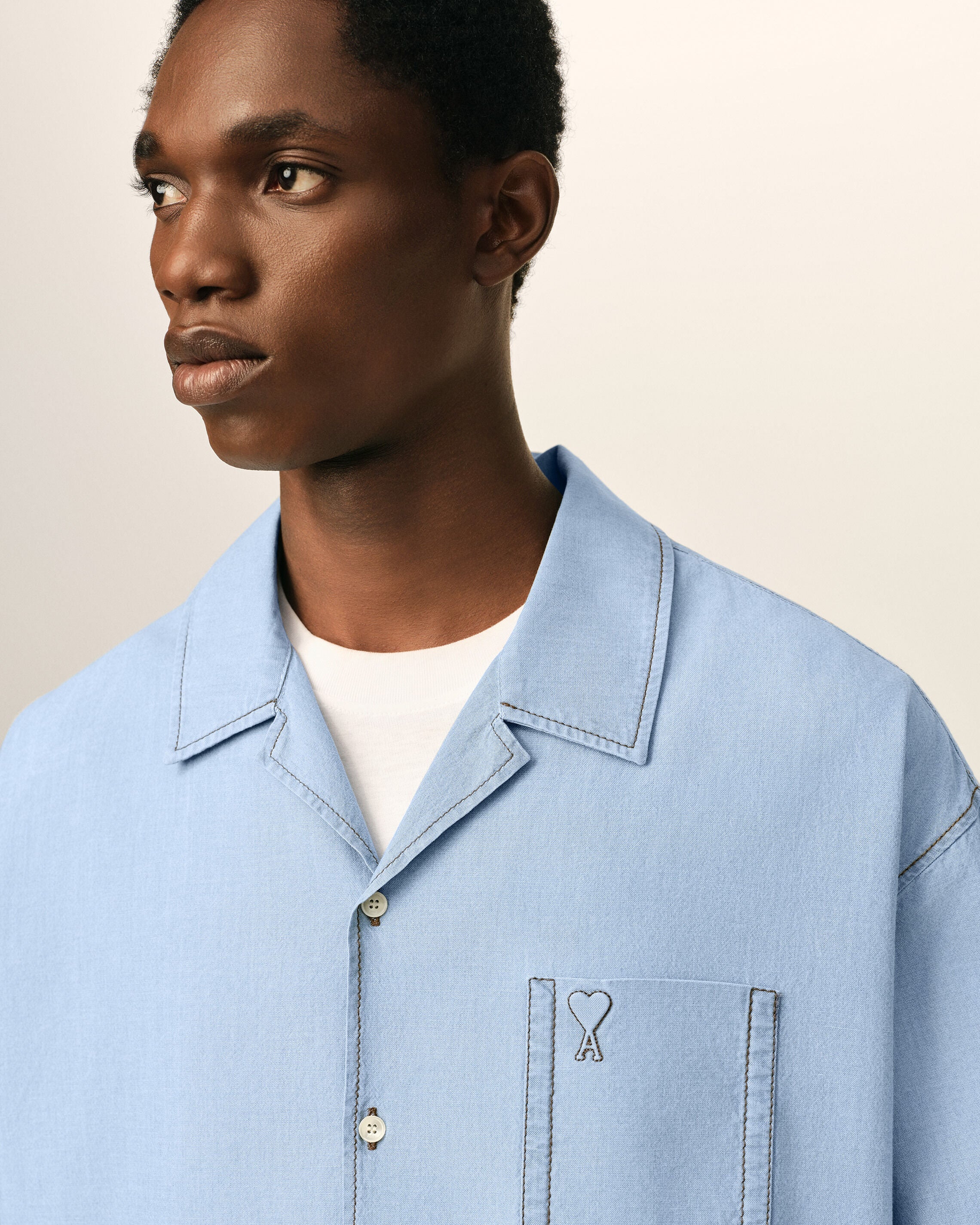Blue boxy cotton short-sleeve shirt with Ami de Coeur - 4