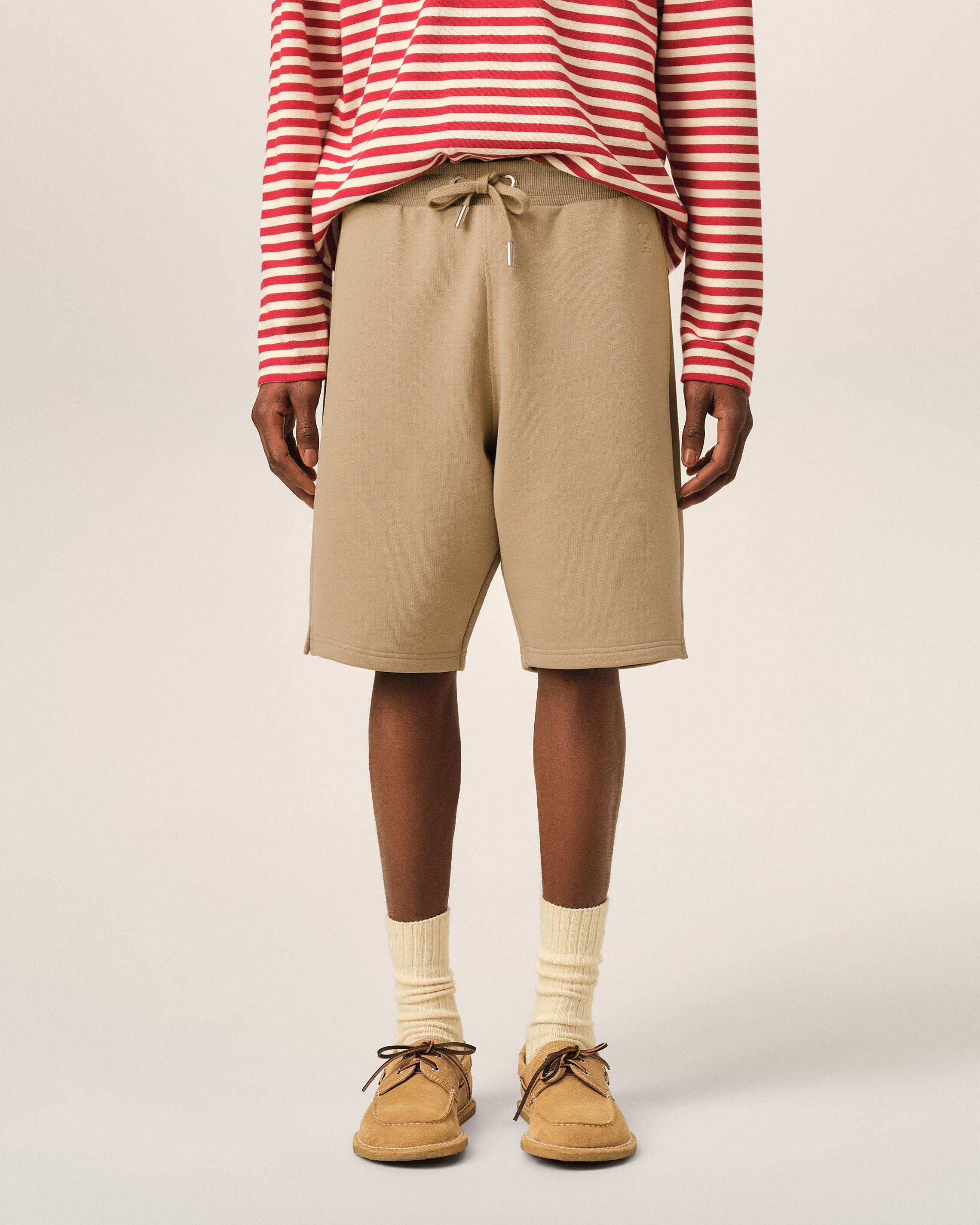 Beige cotton shorts with embossed Ami de Coeur - 3