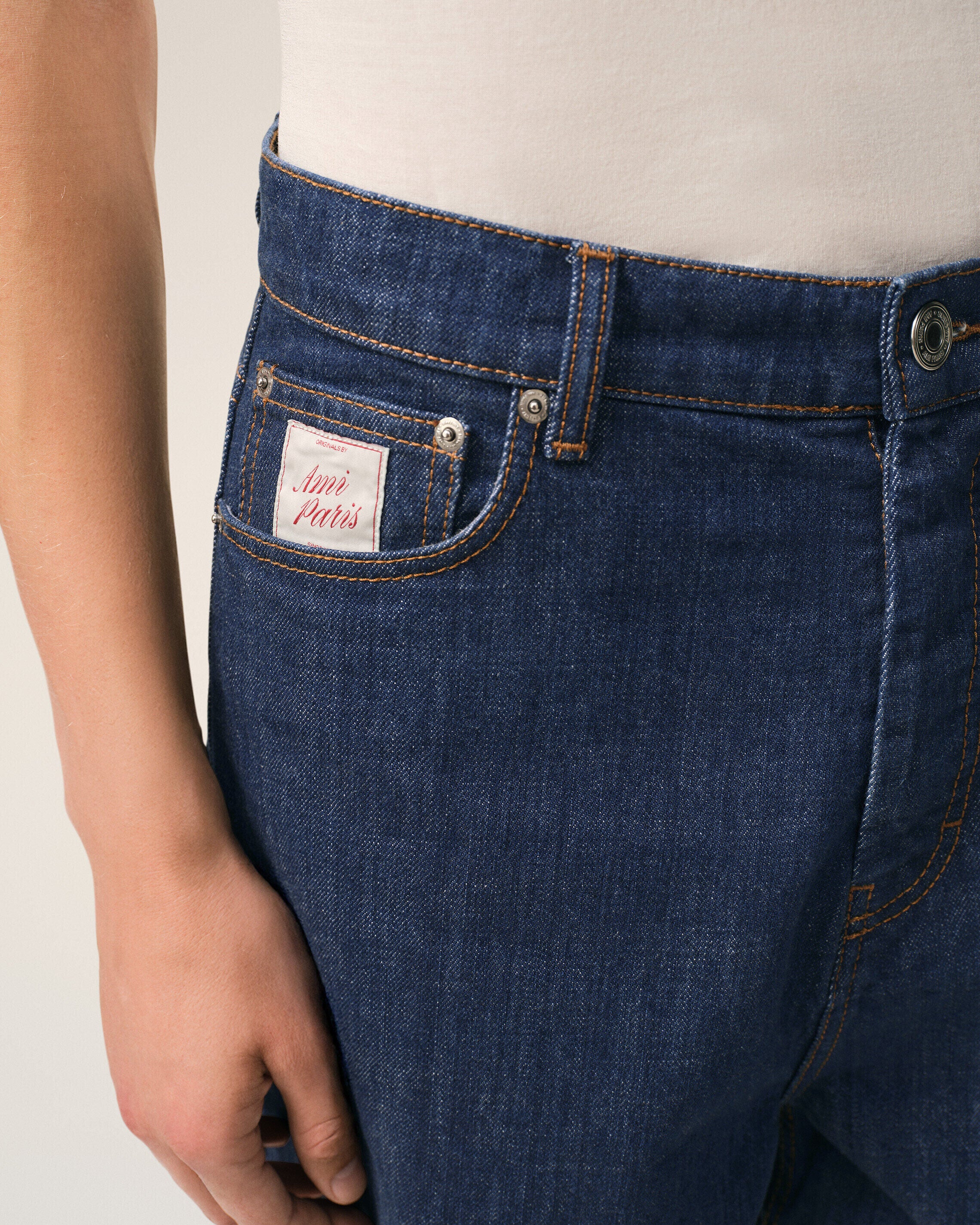 ブルーコットン Ami Paris Heritage ラベル付き ショートパンツ