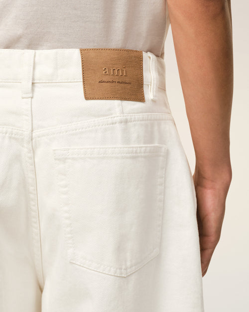 White Cotton Loose Bermuda Shorts - 5 - Ami Paris