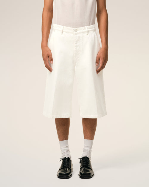 White Cotton Loose Bermuda Shorts - 3 - Ami Paris