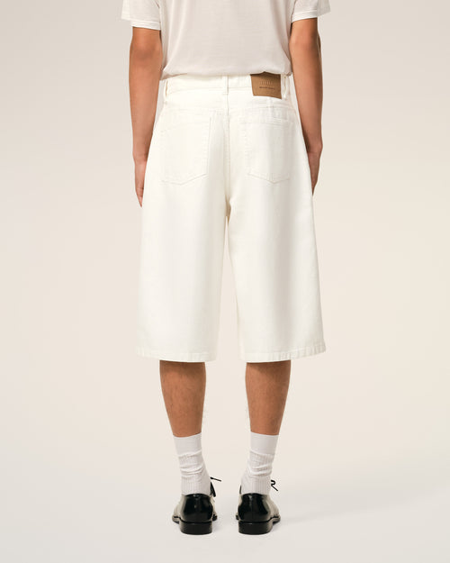 White Cotton Loose Bermuda Shorts - 4 - Ami Paris