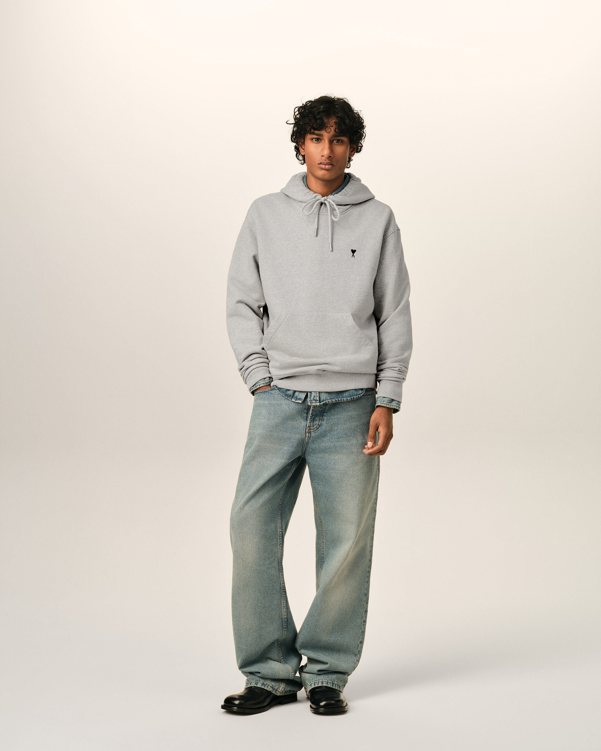 Grey cotton hoodie with Ami de Coeur - 3
