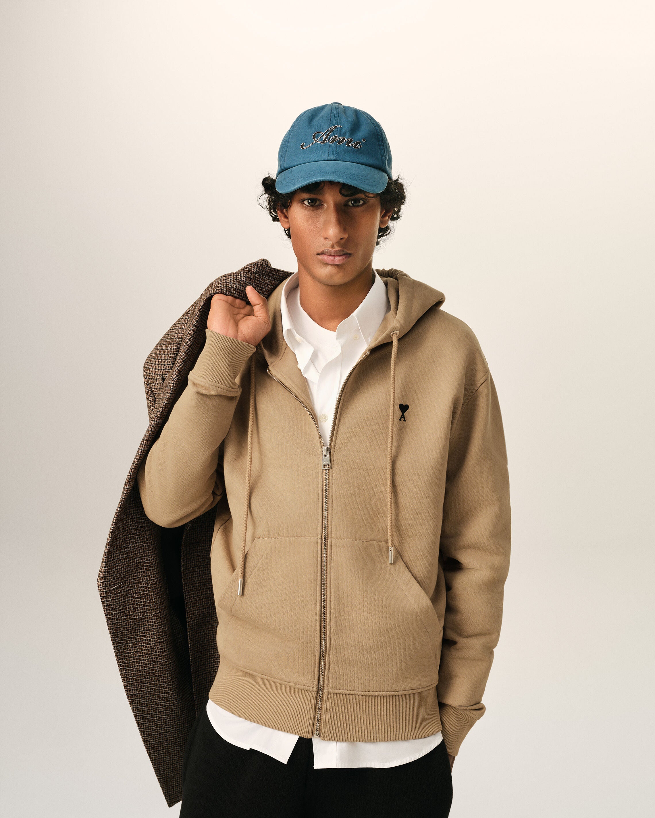 Beige zipped cotton hoodie with Ami de Coeur - 2