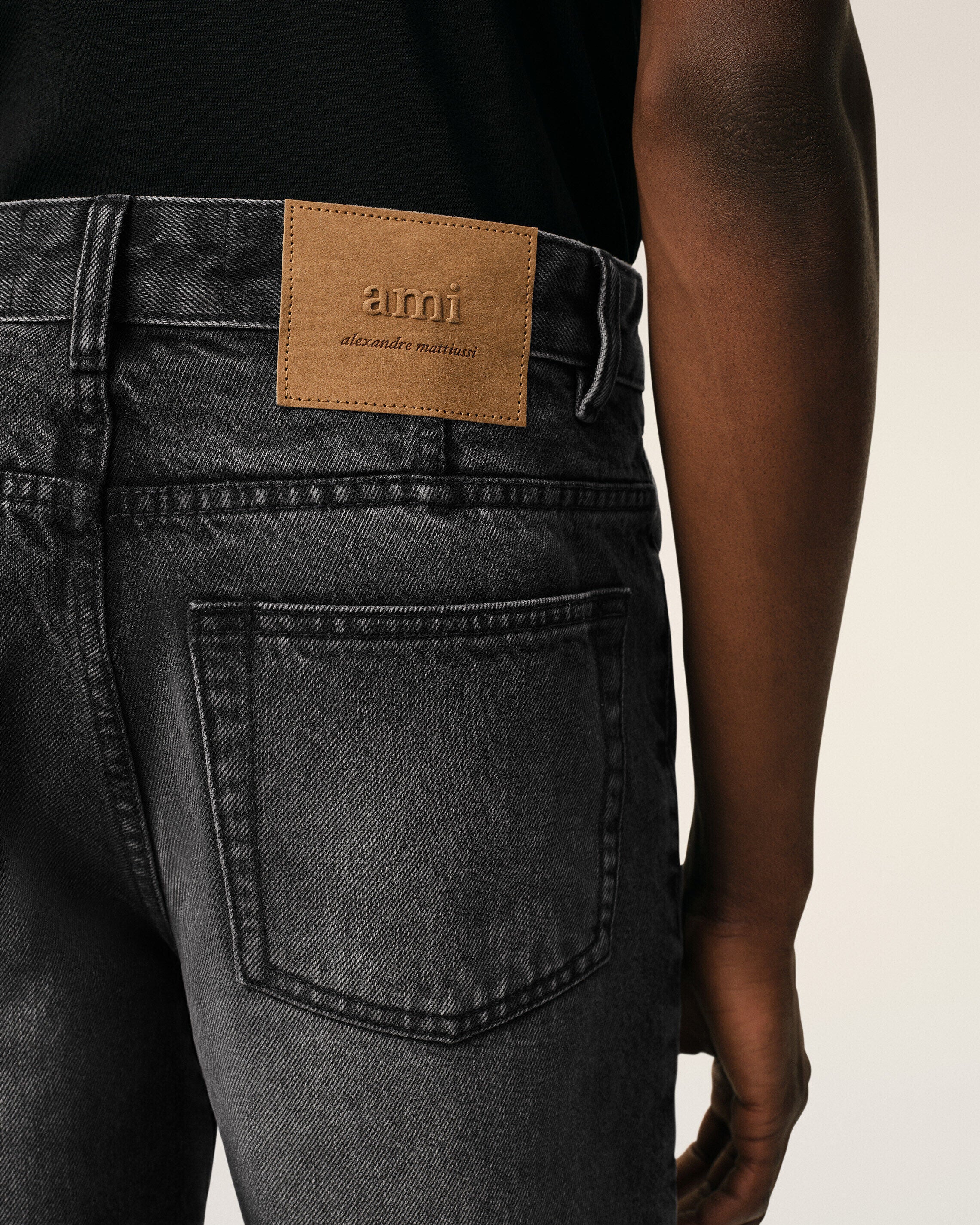 Black Cotton Tapered Fit Jeans - 5