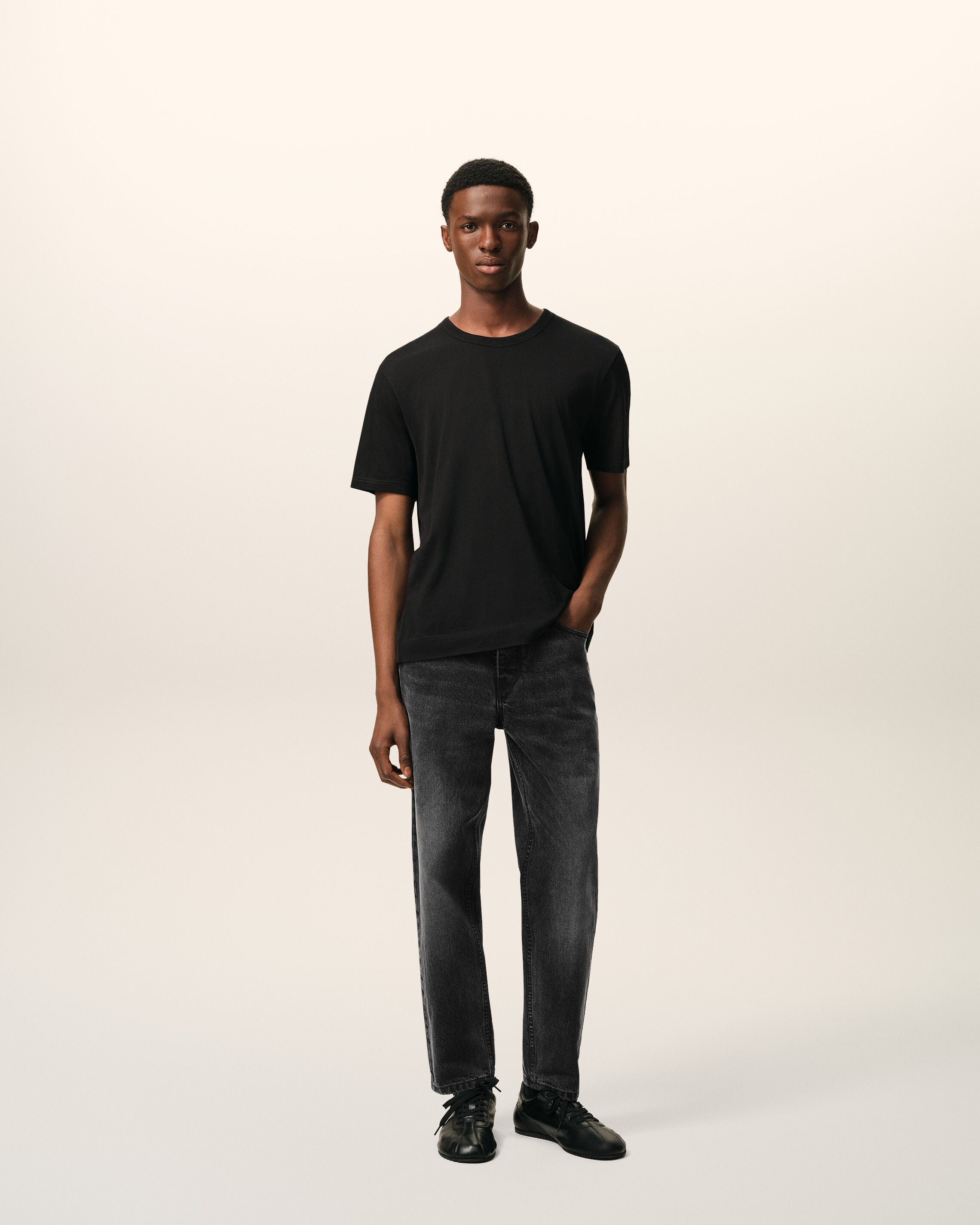 Black Cotton Tapered Fit Jeans - 2