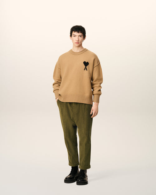 Pantalón de corte zanahoria de pana de algodón verde - 1 - Ami Paris