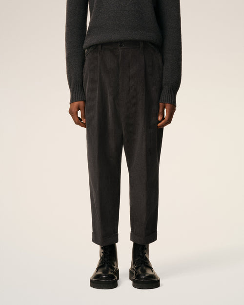 Black Cotton Carrot Oversized Trousers - 3 - Ami Paris