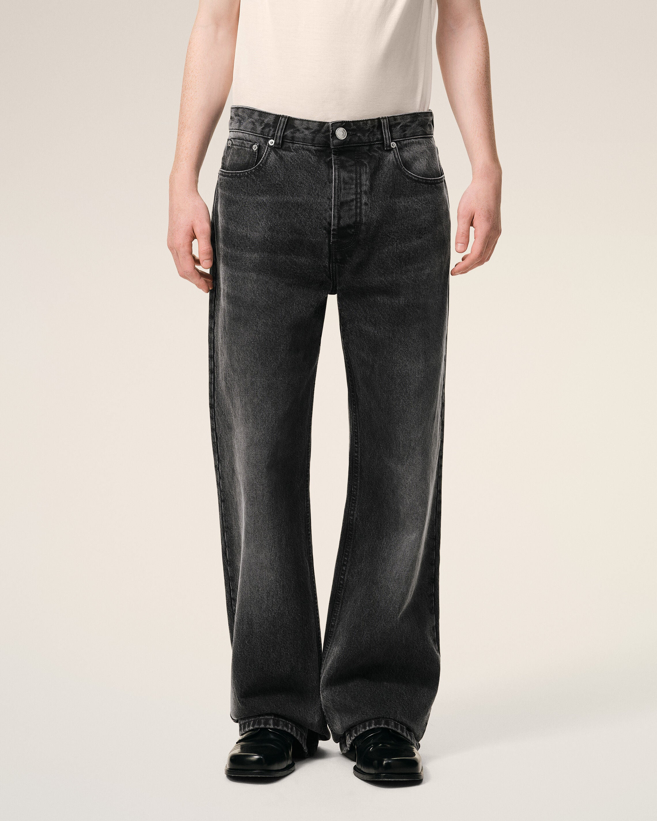 Black Cotton Large Fit Jeans - 3