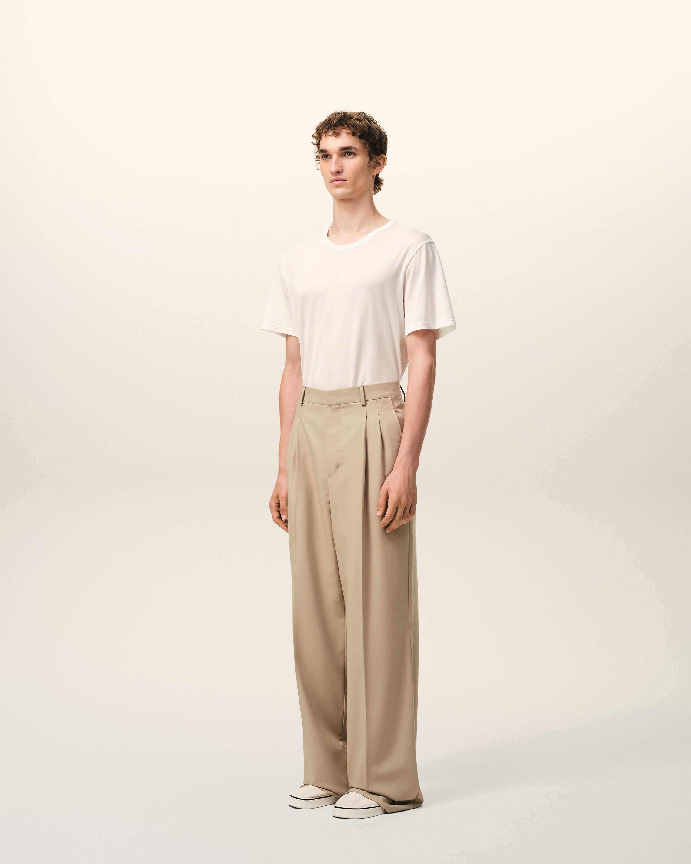 Pantalón ancho de talle bajo de lana virgen beige - 6