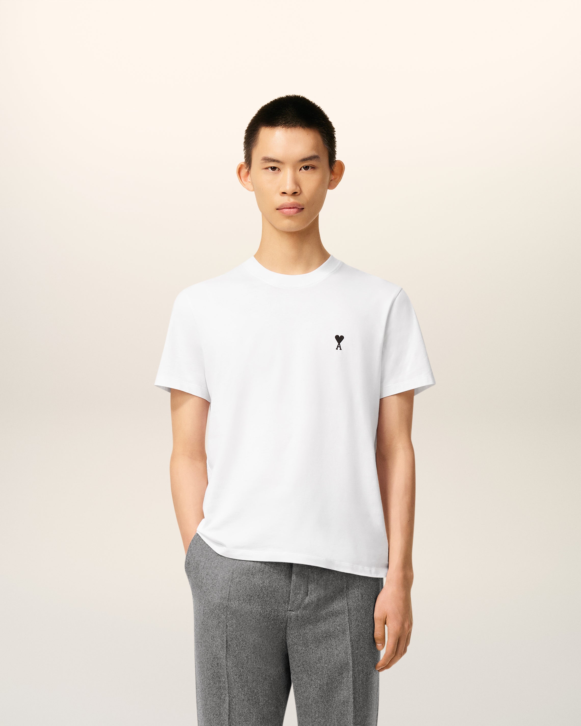 Ami paris アミパリス Tシャツ ホワイト Sサイズ 楽天市場】アミ AMI メンズ Tシャツ HTS029 JE0118 BLANC CREME