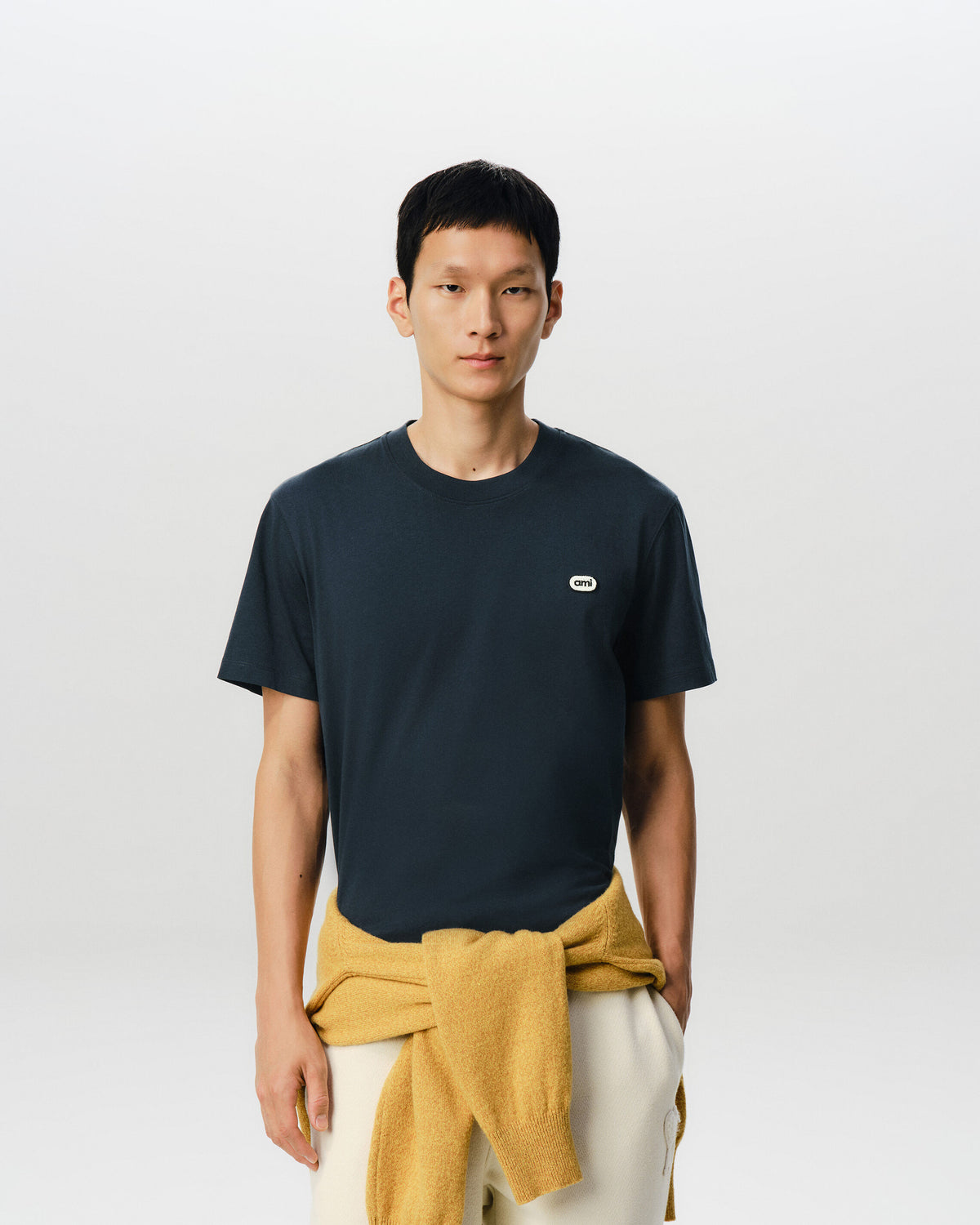 T-shirt bleu en coton patch Ami - 2