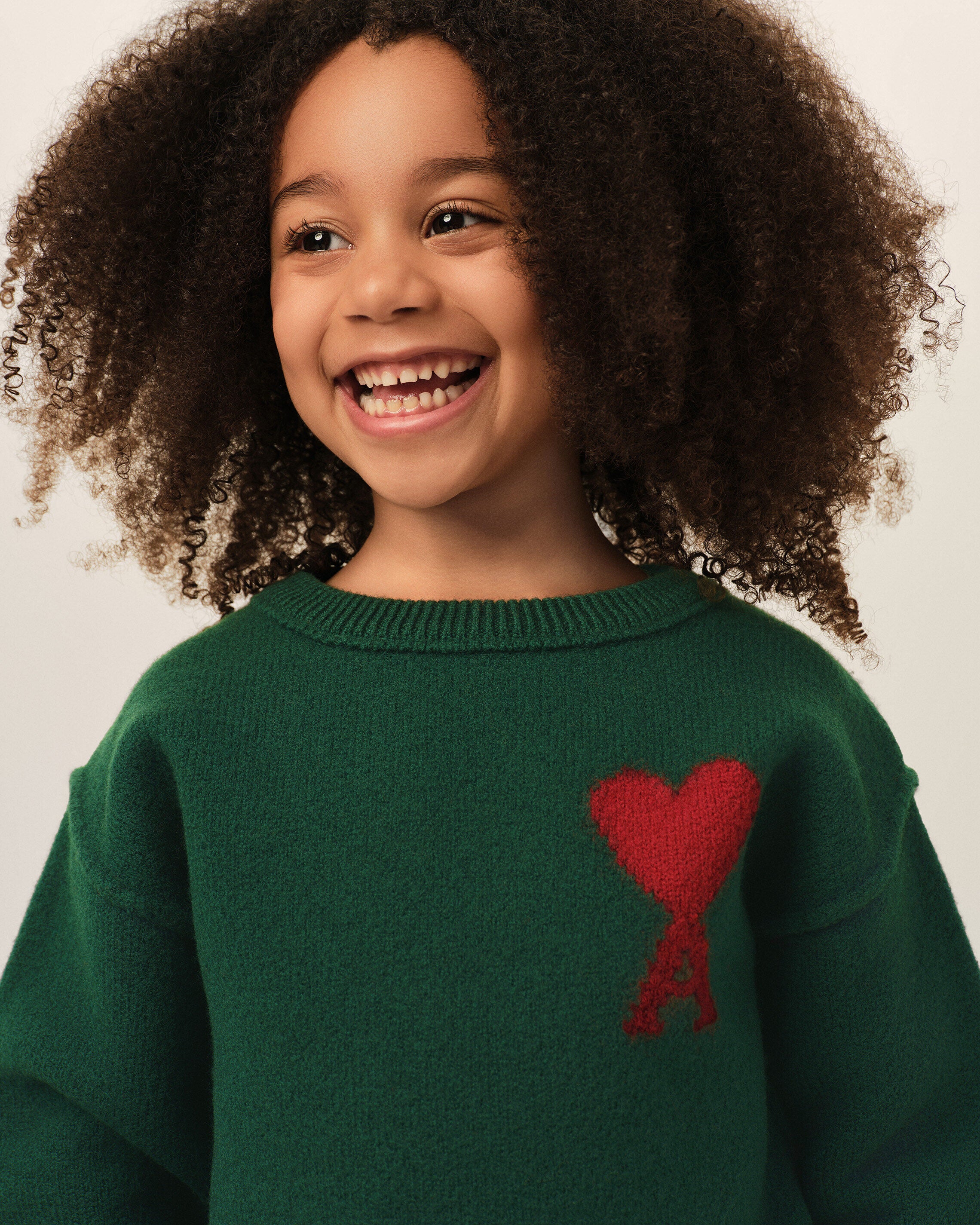 Green crewneck wool sweater with Ami de Coeur - 7