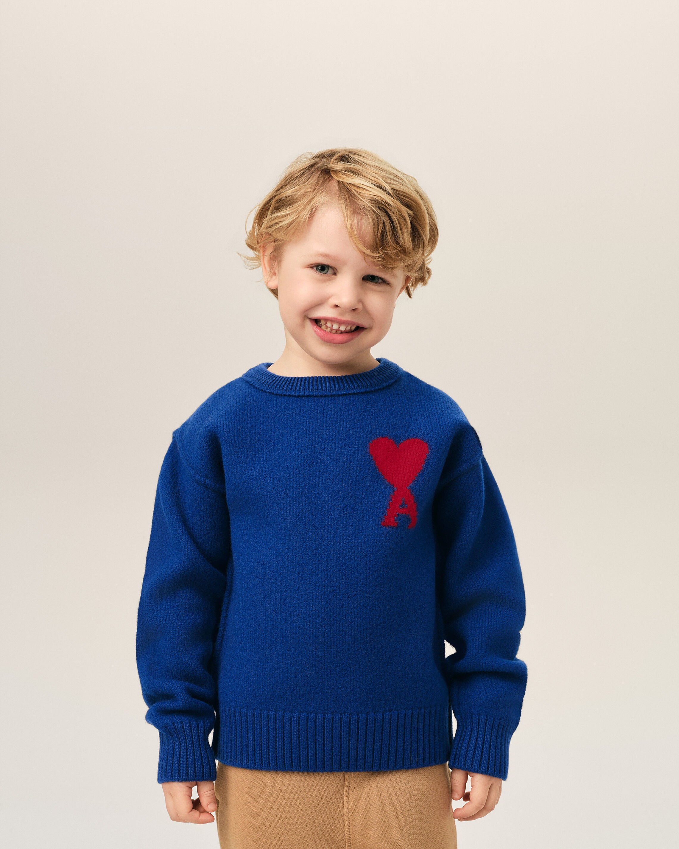 Blue crewneck wool sweater with Ami de Coeur - 2