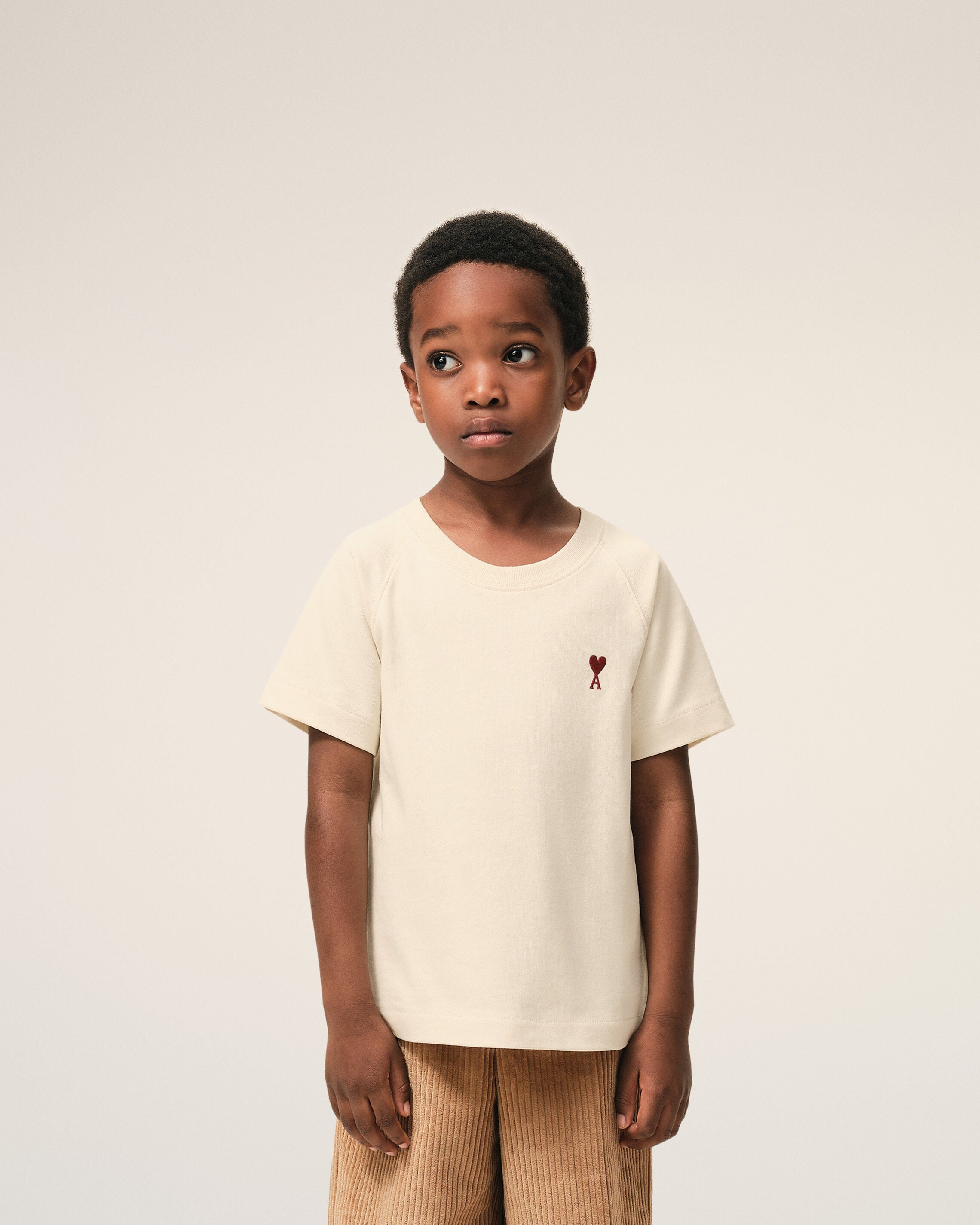 アミパリス ホワイトコットンTシャツ ホワイト コットン Ami De Coeur Tシャツ アイボリー | AMI PARIS