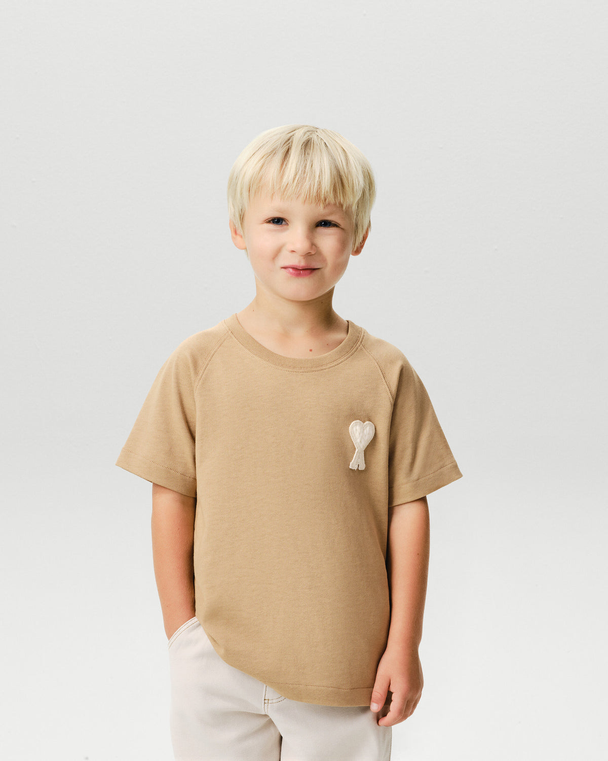 T-shirt beige en coton patch Ami de Coeur - 2