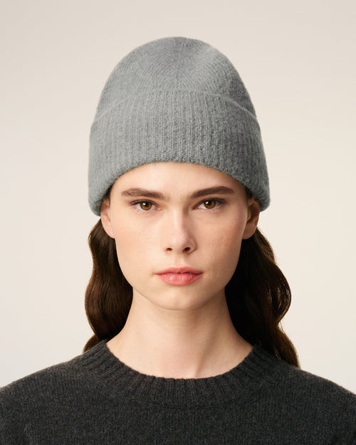 Grey Alpaca Striped Ami De Coeur Beanie - 4 - Ami Paris