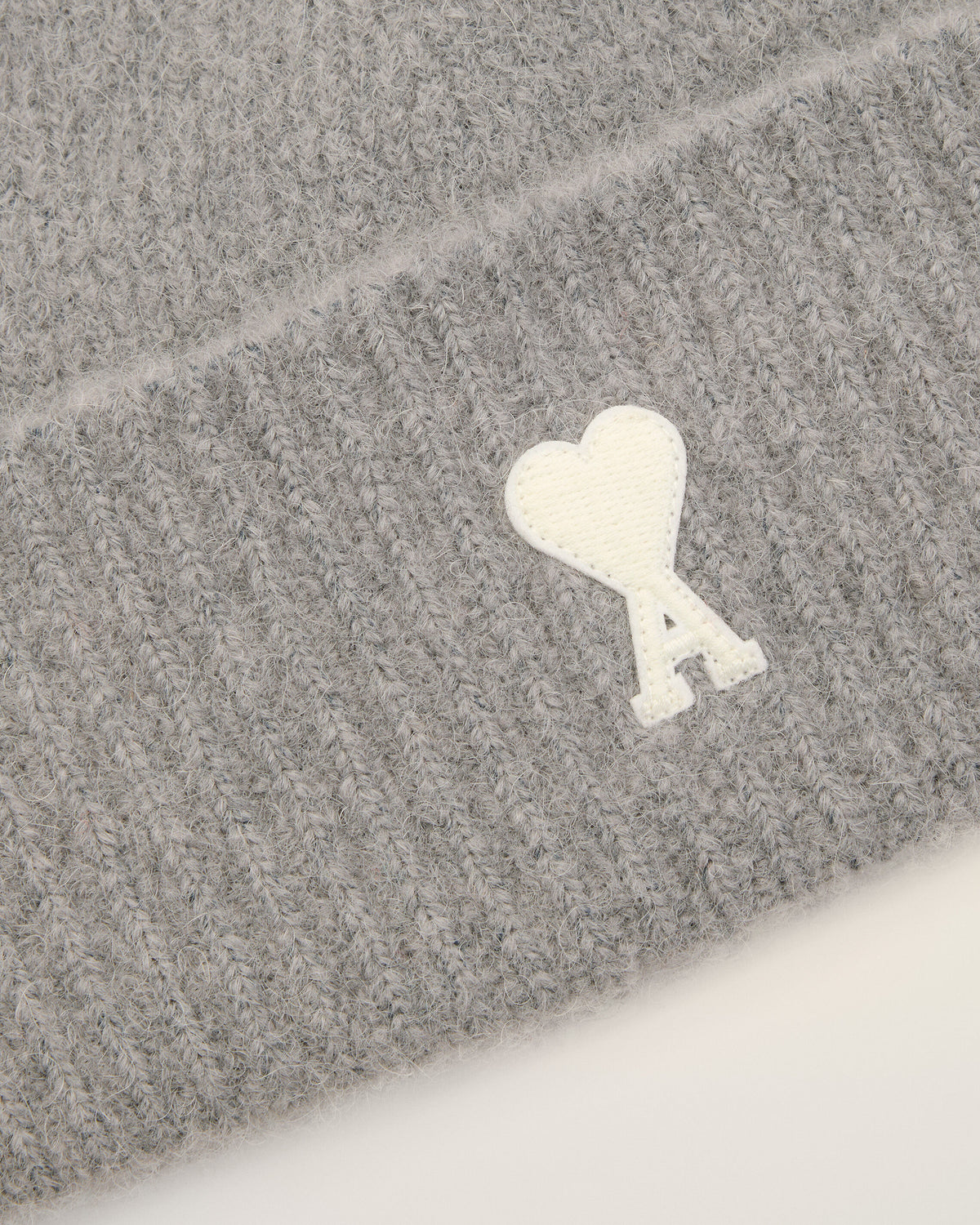 Grey alpaca beanie with Ami de Coeur - 9