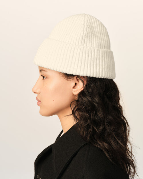 White Wool Ami De Coeur Beanie - Woman - 11 - AMI Paris - Ami Paris