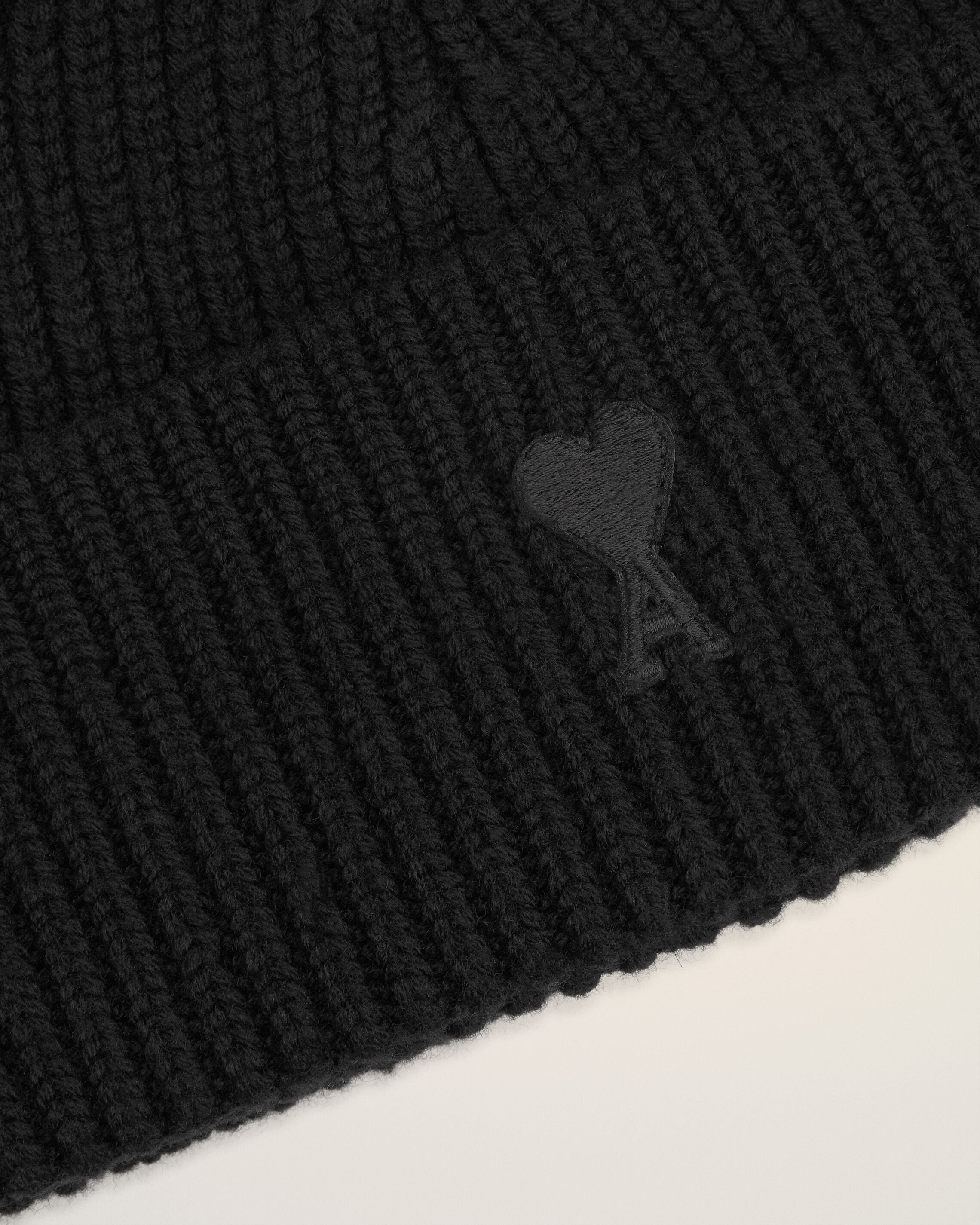BLACK/BLACK Black Wool Ami De Coeur Beanie | AMI PARIS