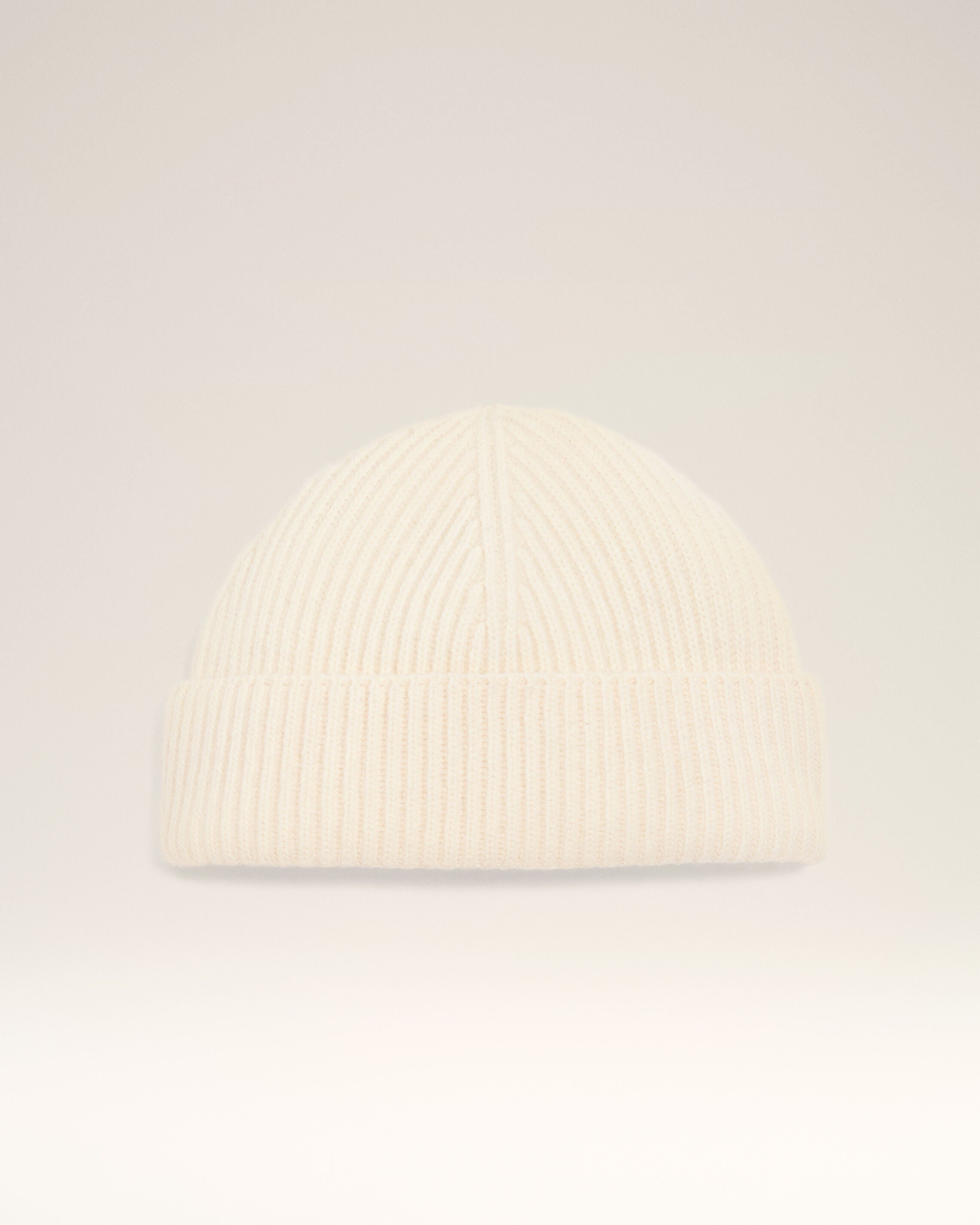 ホワイト ウール Ami De Coeur ビーニー オフホワイト/ブラック | AMI