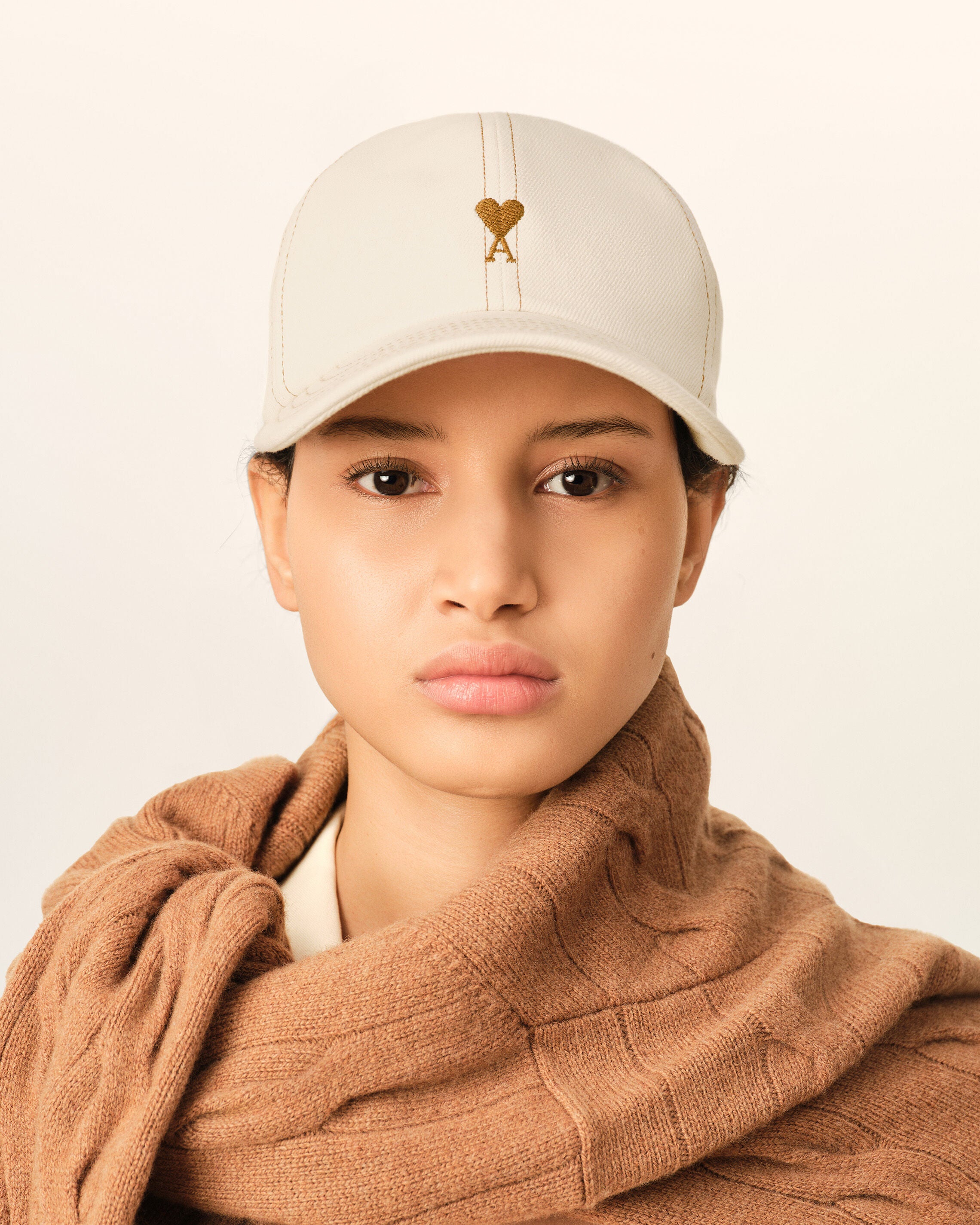 White cotton cap with Ami de Coeur - 8
