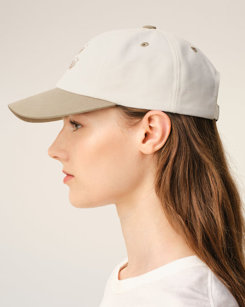Beige And White Bicolor Cotton Ami Paris Cap - Woman - 11 - AMI Paris - Ami Paris