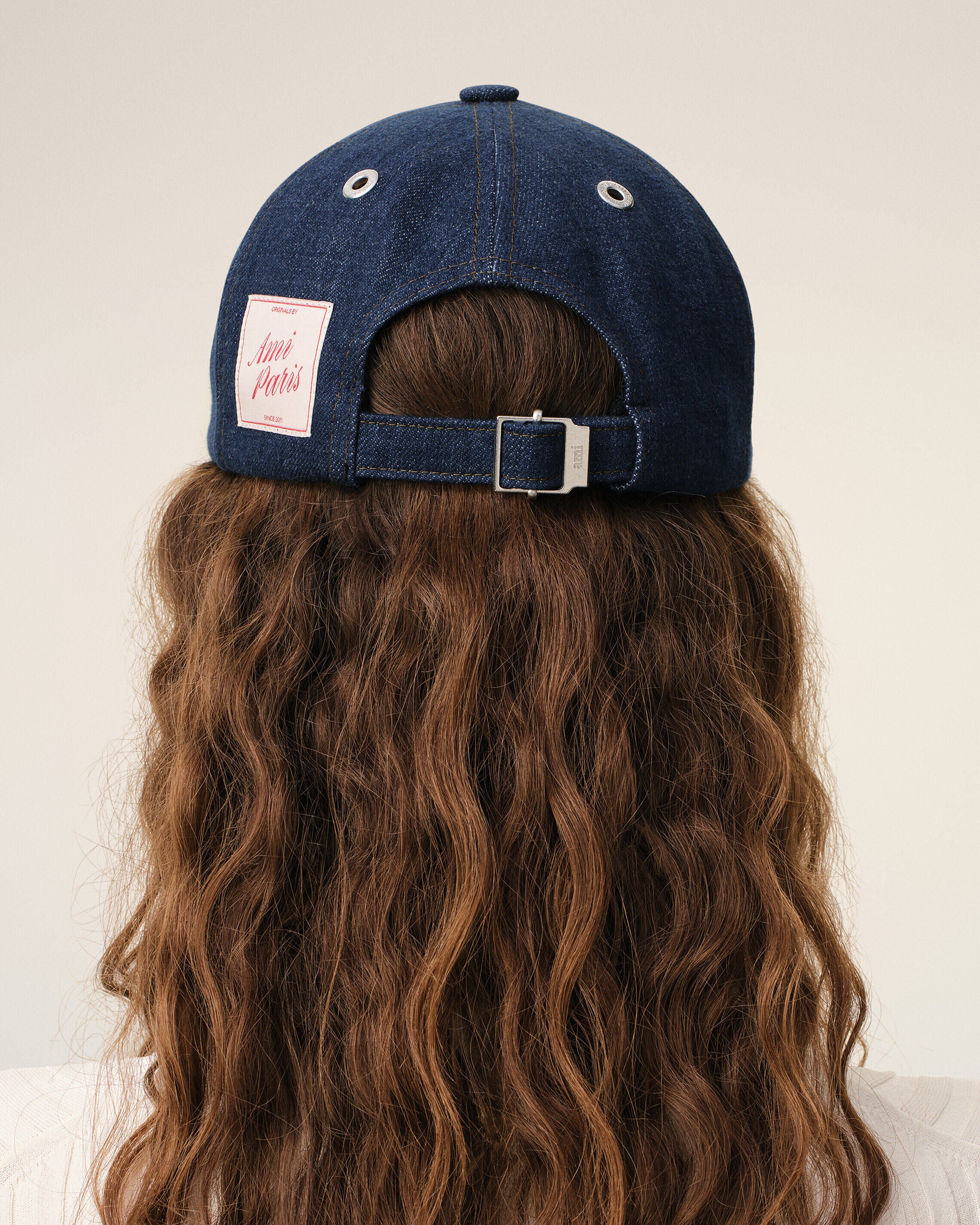 Blaue Denim-Kappe mit seitlichem Ami Paris Aufnäher - 12