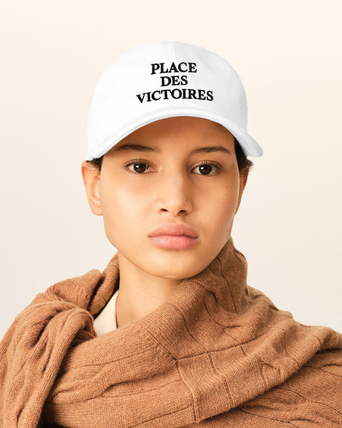 Casquette blanche en coton imprimé "Place des Victoires" - Femme - 8 - AMI Paris - Ami Paris