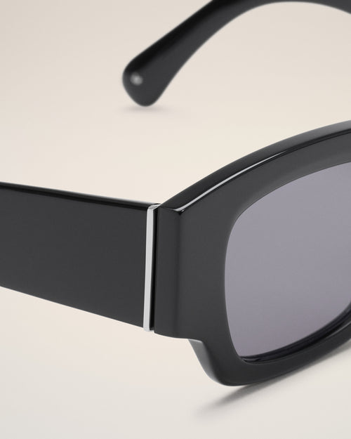 Black 75001 Sunglasses - Man - 4 - AMI Paris - Ami Paris