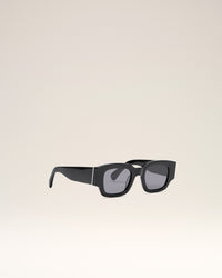 UGL516.AC0018.001_F_3