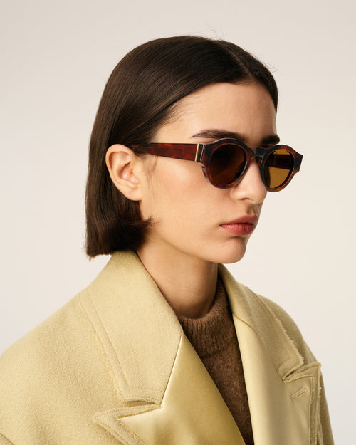 75002 Sonnenbrille aus braunem Acetat - 4 - Ami Paris