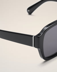 UGL519.AC0018.001_F_4