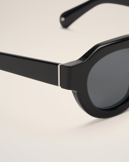 Gafas de sol negras 75018 - Mujer - 9 - AMI Paris - Ami Paris