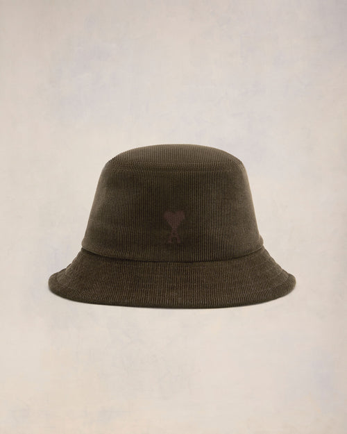 Bob Broderie Ami de Coeur Ton Sur Ton - Femme - 10 - AMI Paris - Ami Paris