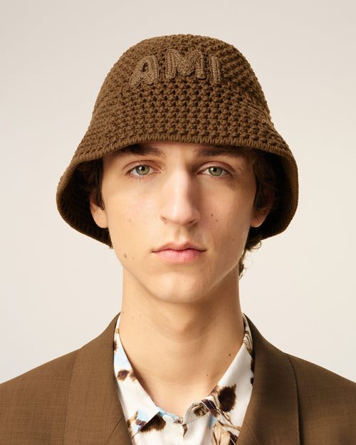 Cappello da pescatore in maglia di cotone marrone con applicazione Ami - 2 - Ami Paris