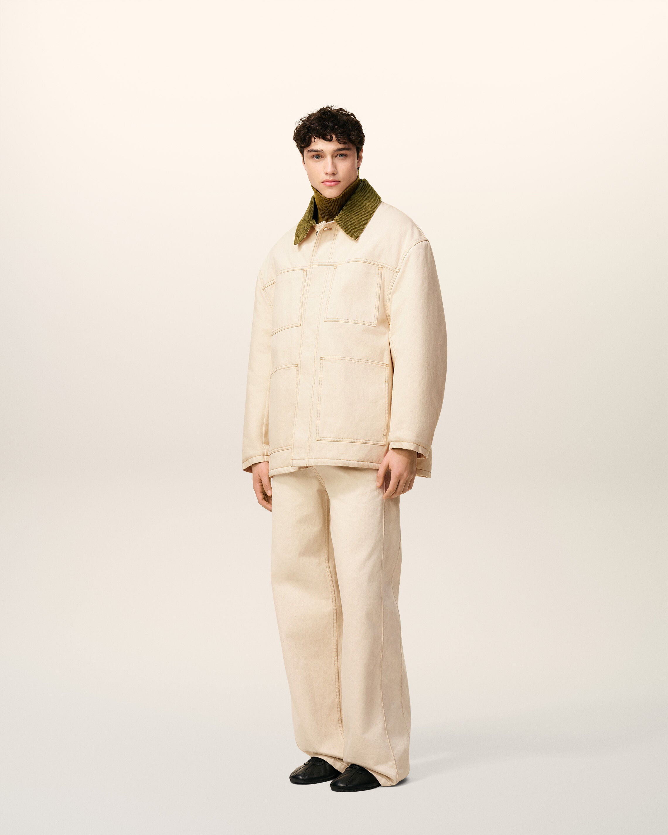 ホワイト コットン パデッド ワーカー ジャケット オフホワイト | AMI