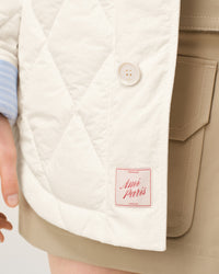 UJK885.PA0117.136_F_4