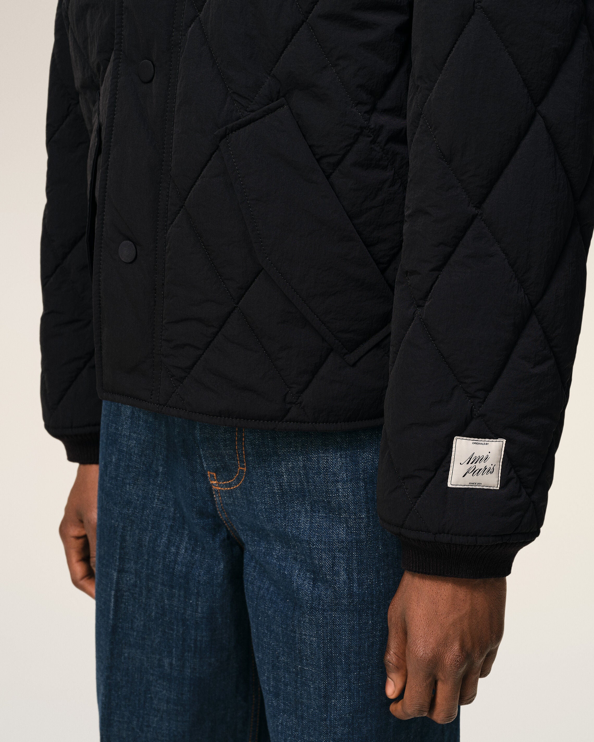 Chaqueta acolchada de nailon negro - 4