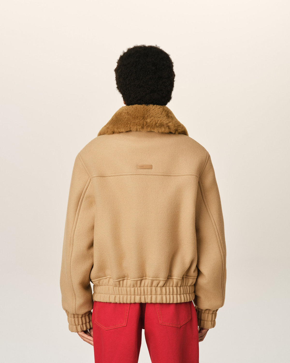 Chaqueta acolchada de lana beige - 11