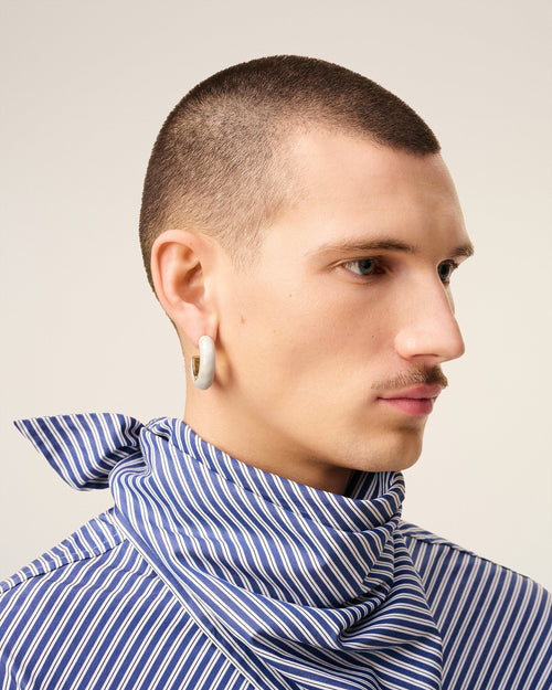 White Brass Hammered Lacquered Earrings - 1 - Ami Paris