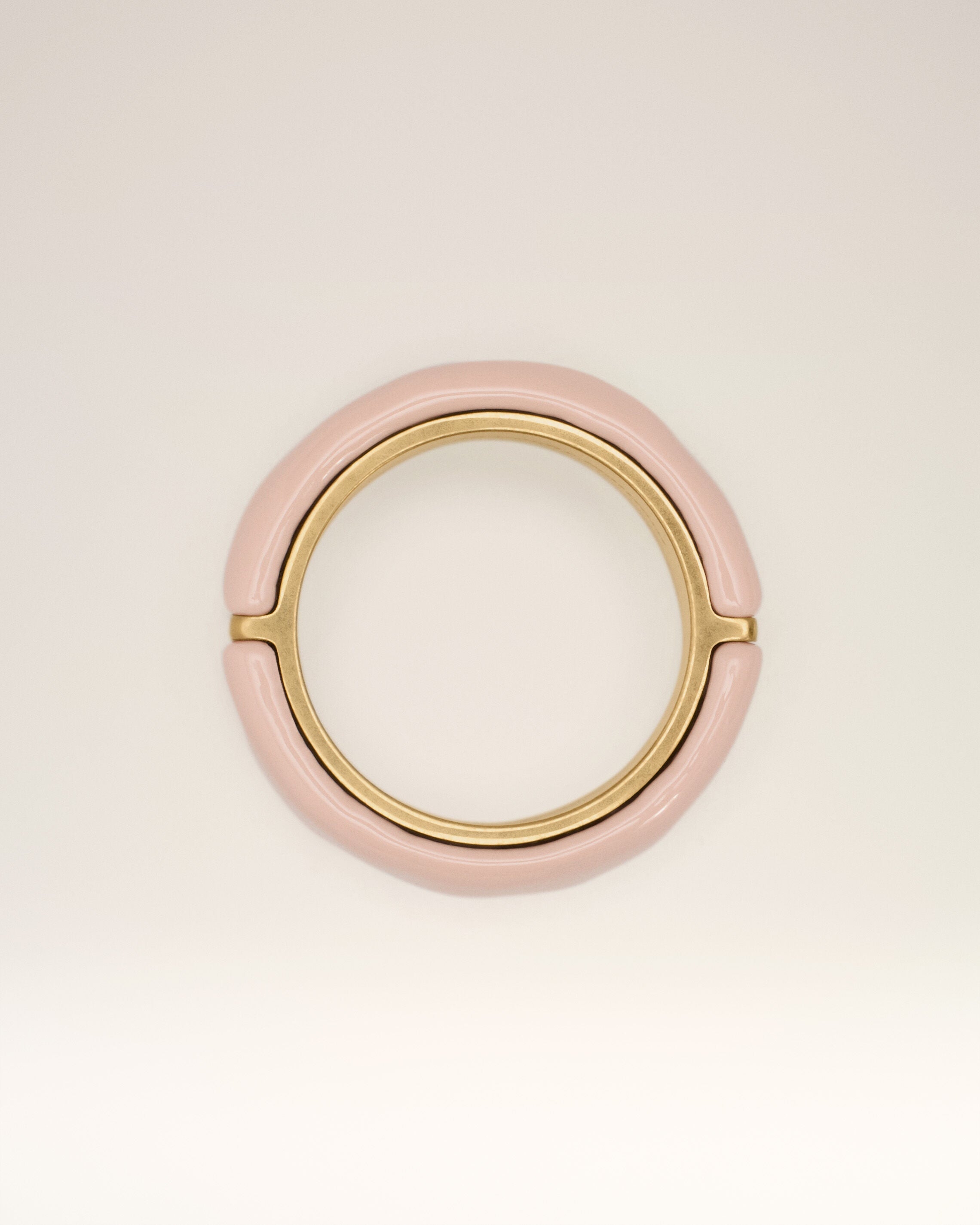 Anillo lacado martillado rosa de latón - 5