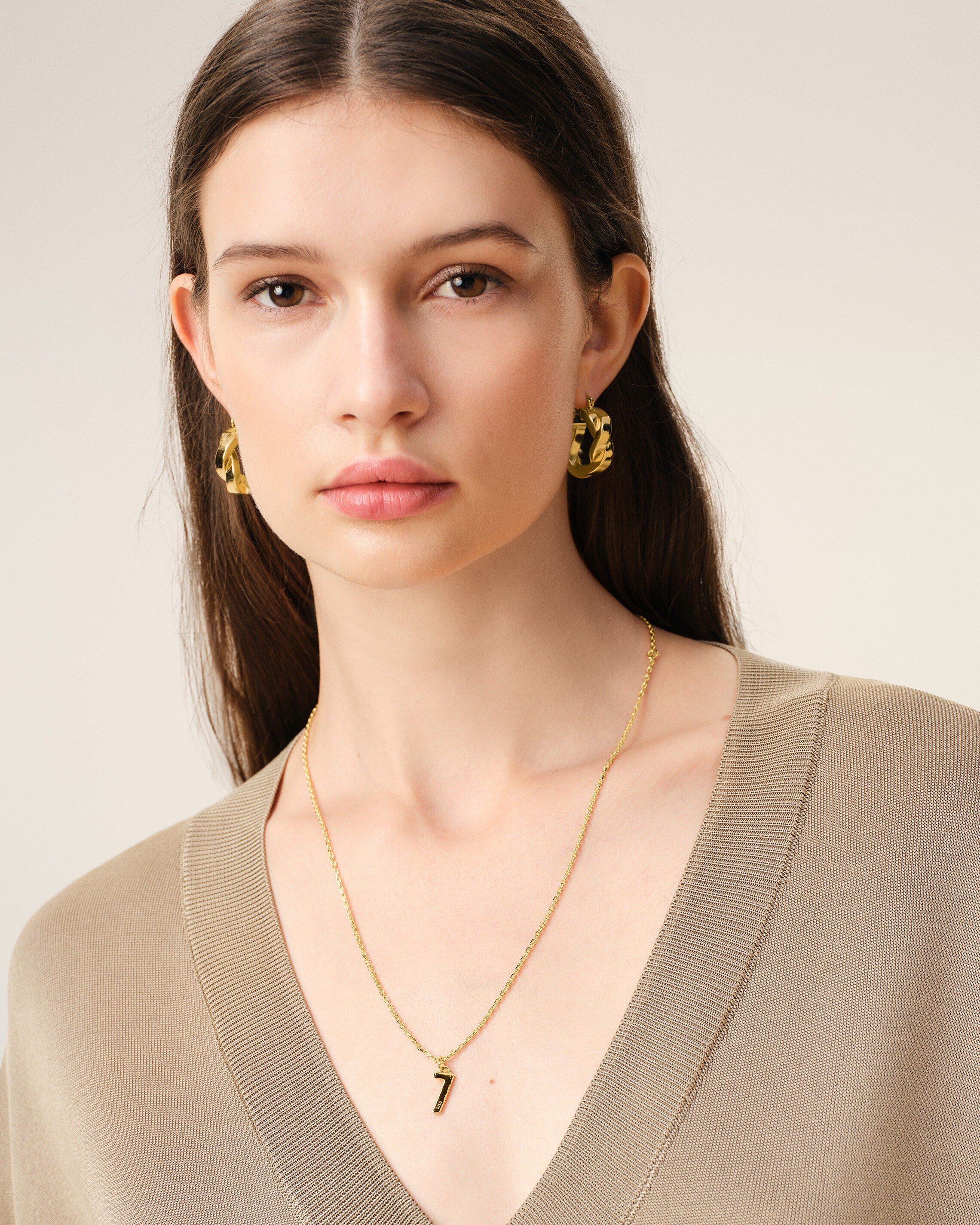 Gold Brass Hammered "7" Pendant Necklace - 6
